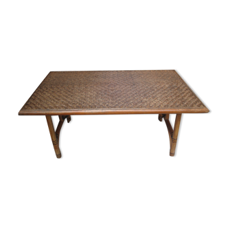 Folding rattan coffee table