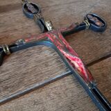 Crucifix croix fer forgé bronze émaillé artisanal