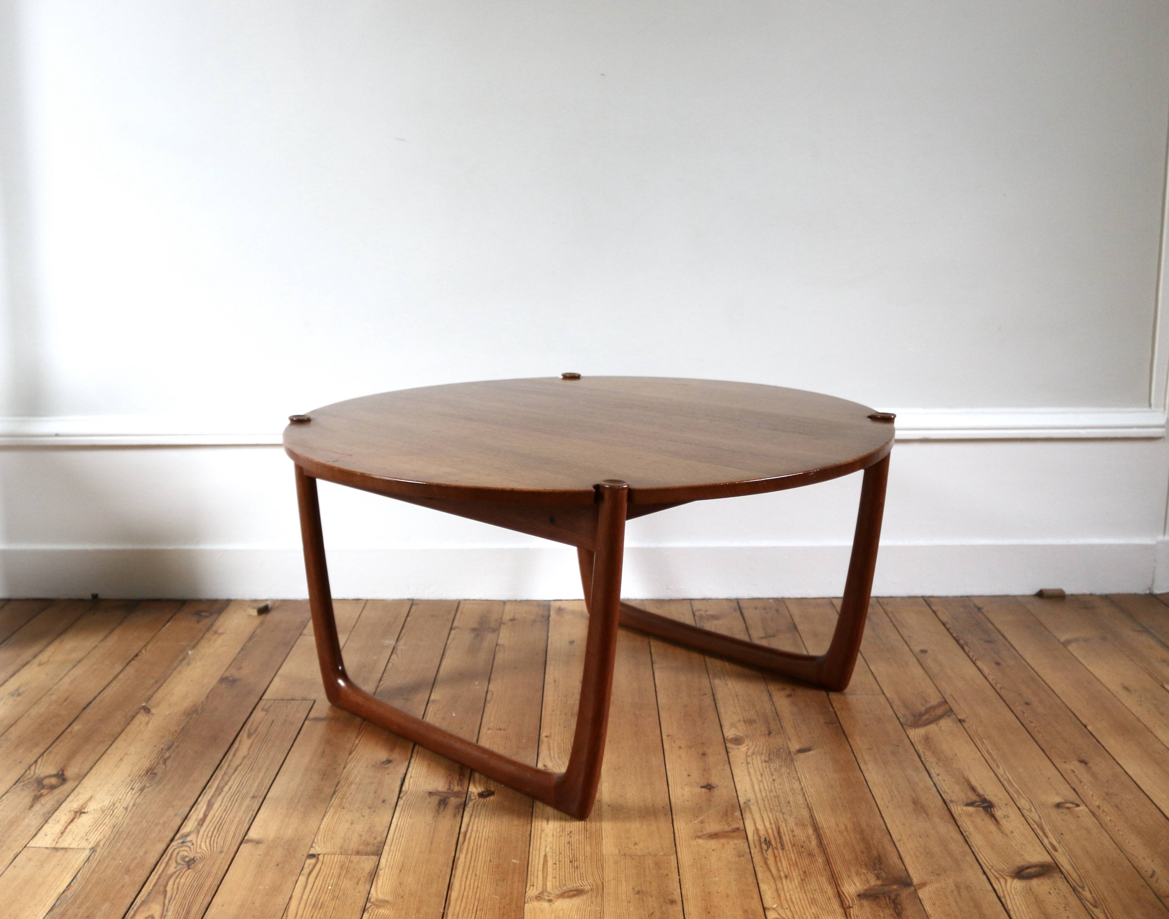 Scandinavian vintage teak coffee table Peter Hvidt and Orla Mølgaard, 1960s