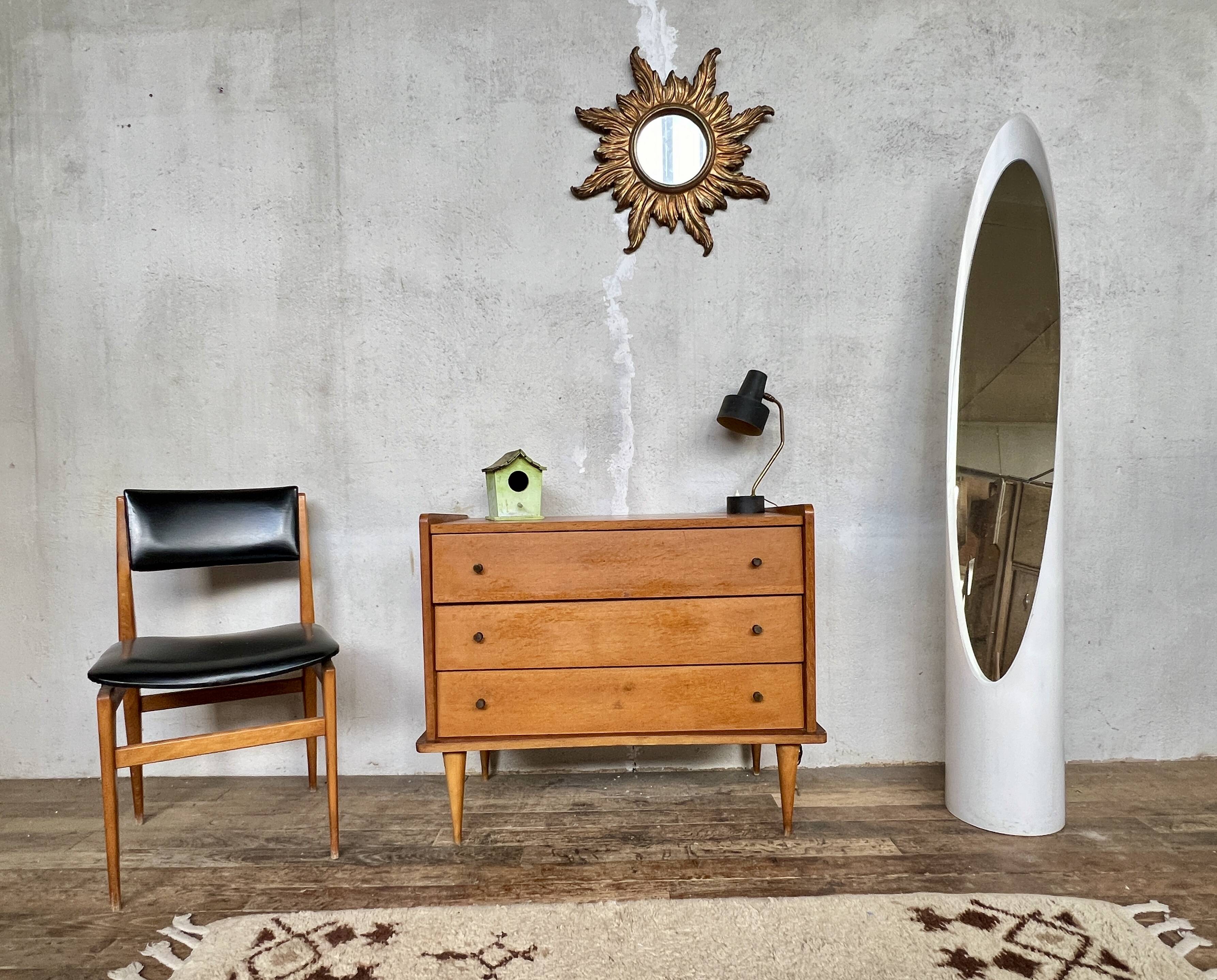 Vintage chest of drawers