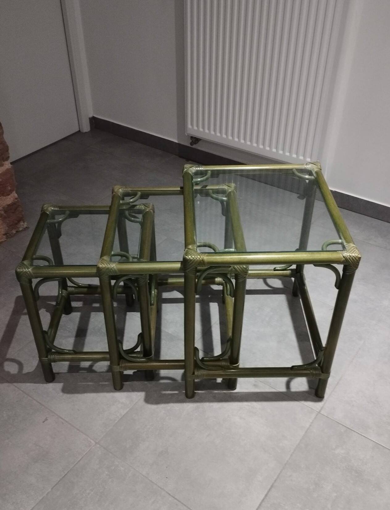 Vintage nesting table, in green colour.