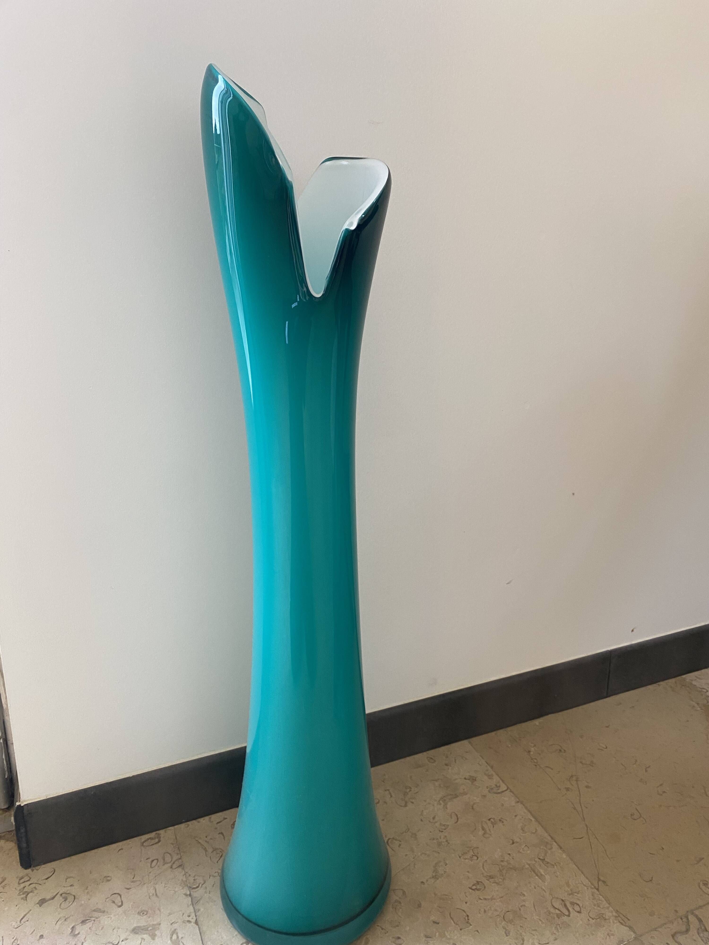 Green crystal vase, Companion of Baccarat