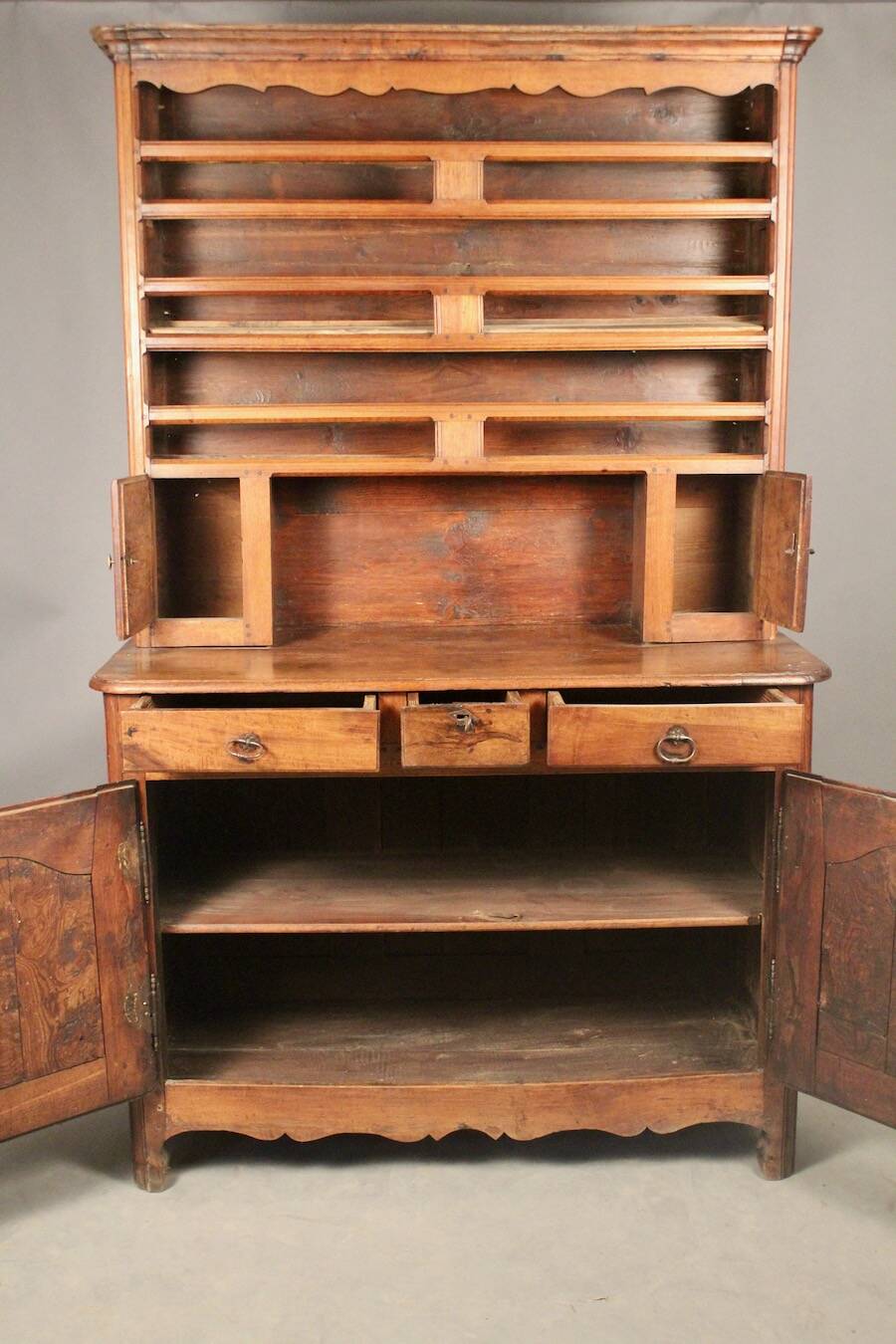 Bressan 19th Century Ash Burl Dresser