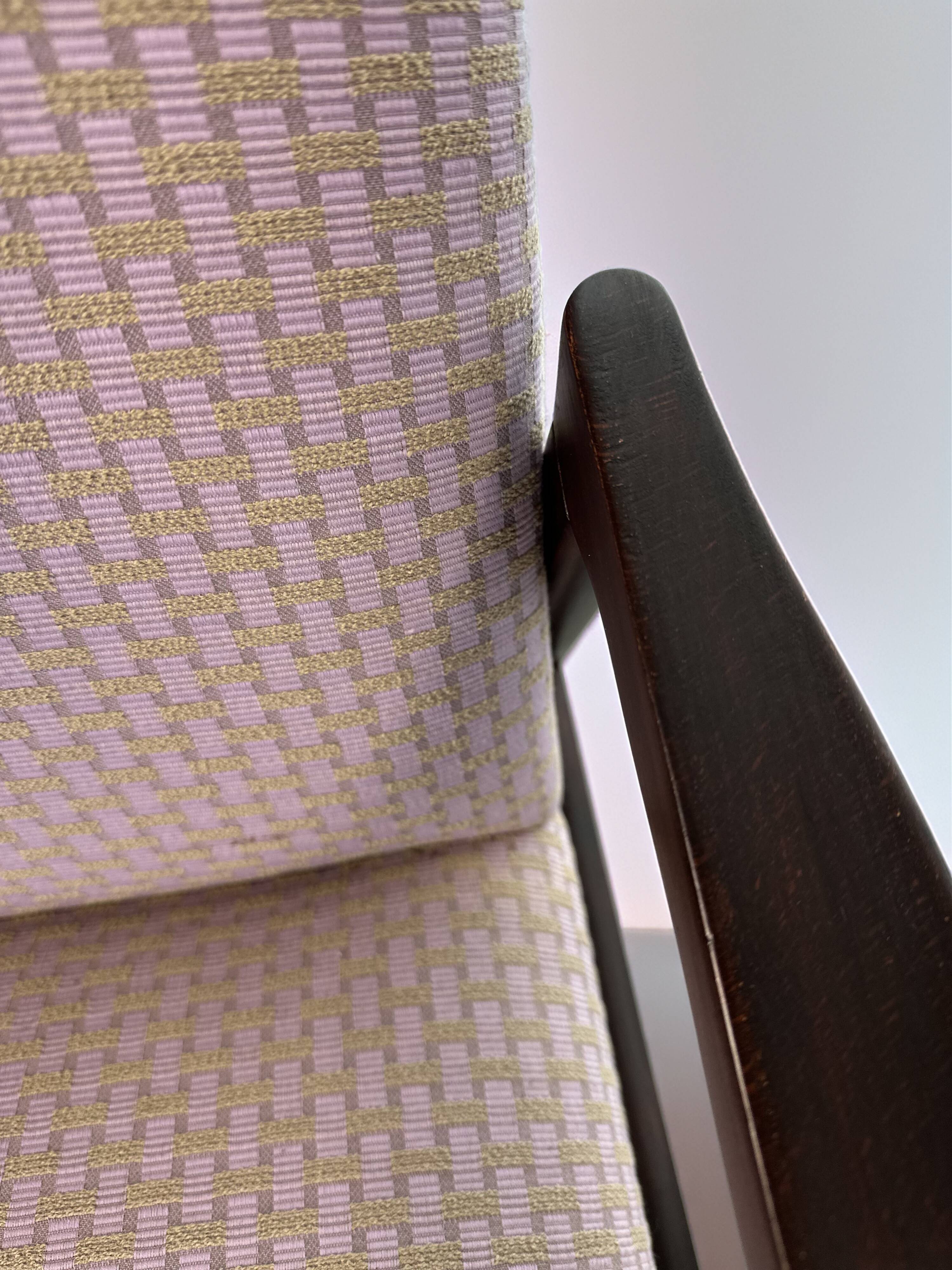Set of 2 mid-century lounge chairs