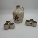 Carafe et petits verres à digestif en grès