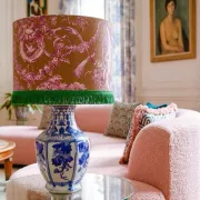 Vintage lamp in porcelain and toile de Jouy