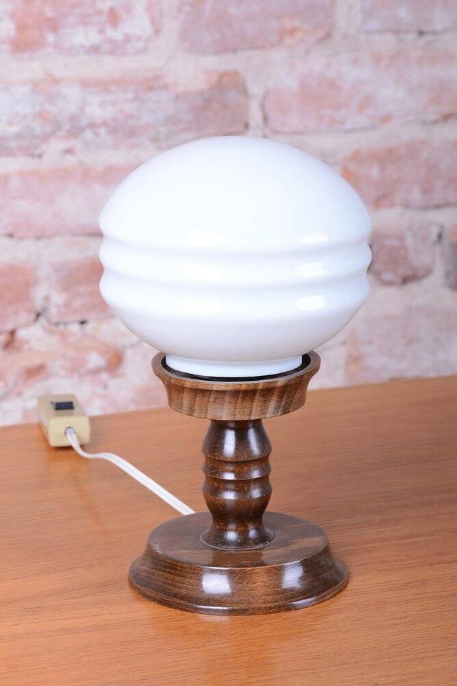 Art Deco Table Lamps in Beech and Opal Glass, Czech, 1930s, Set of 2