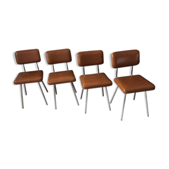 Lot of chairs 70