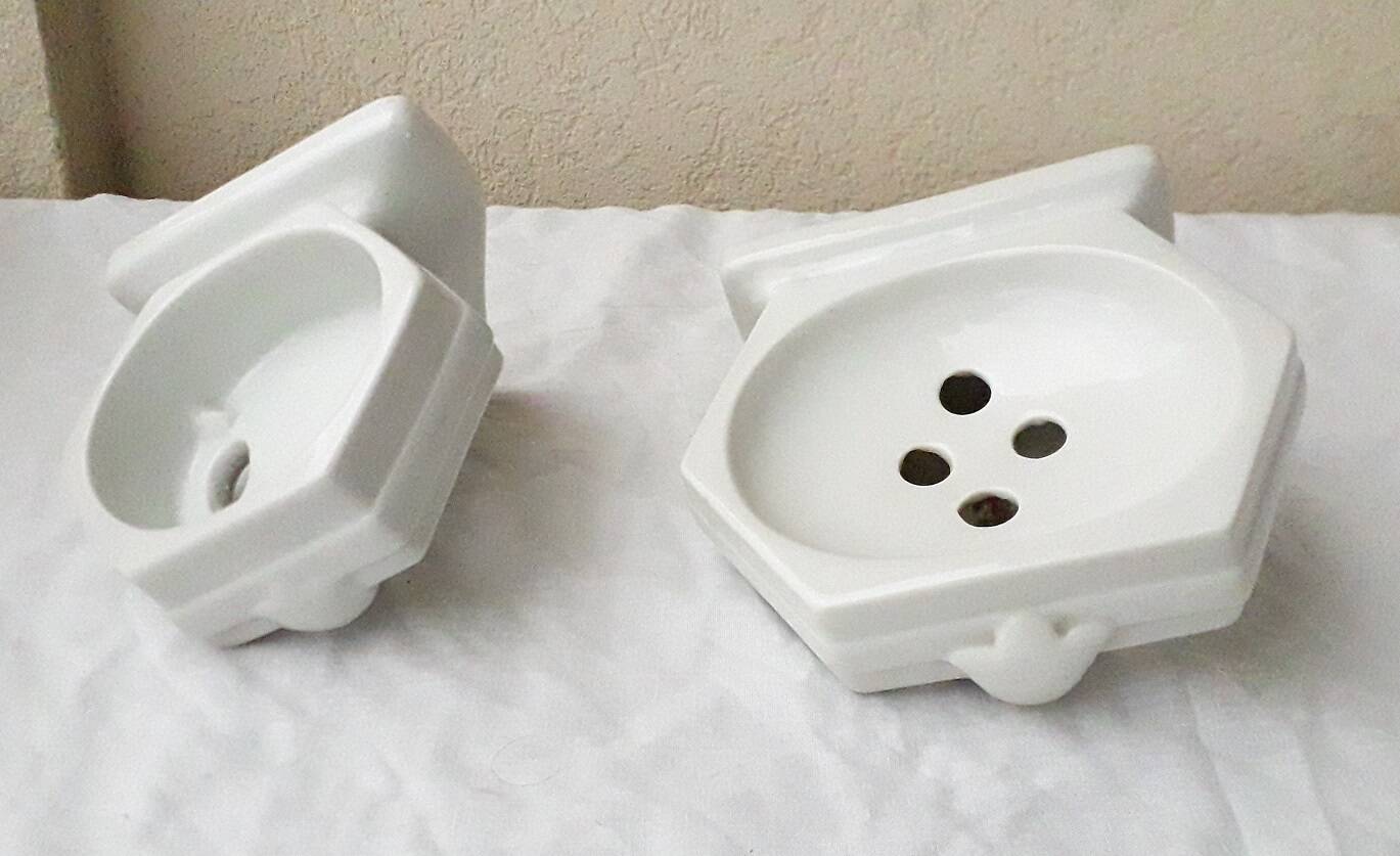 Accessoires de salle de bain Art Déco