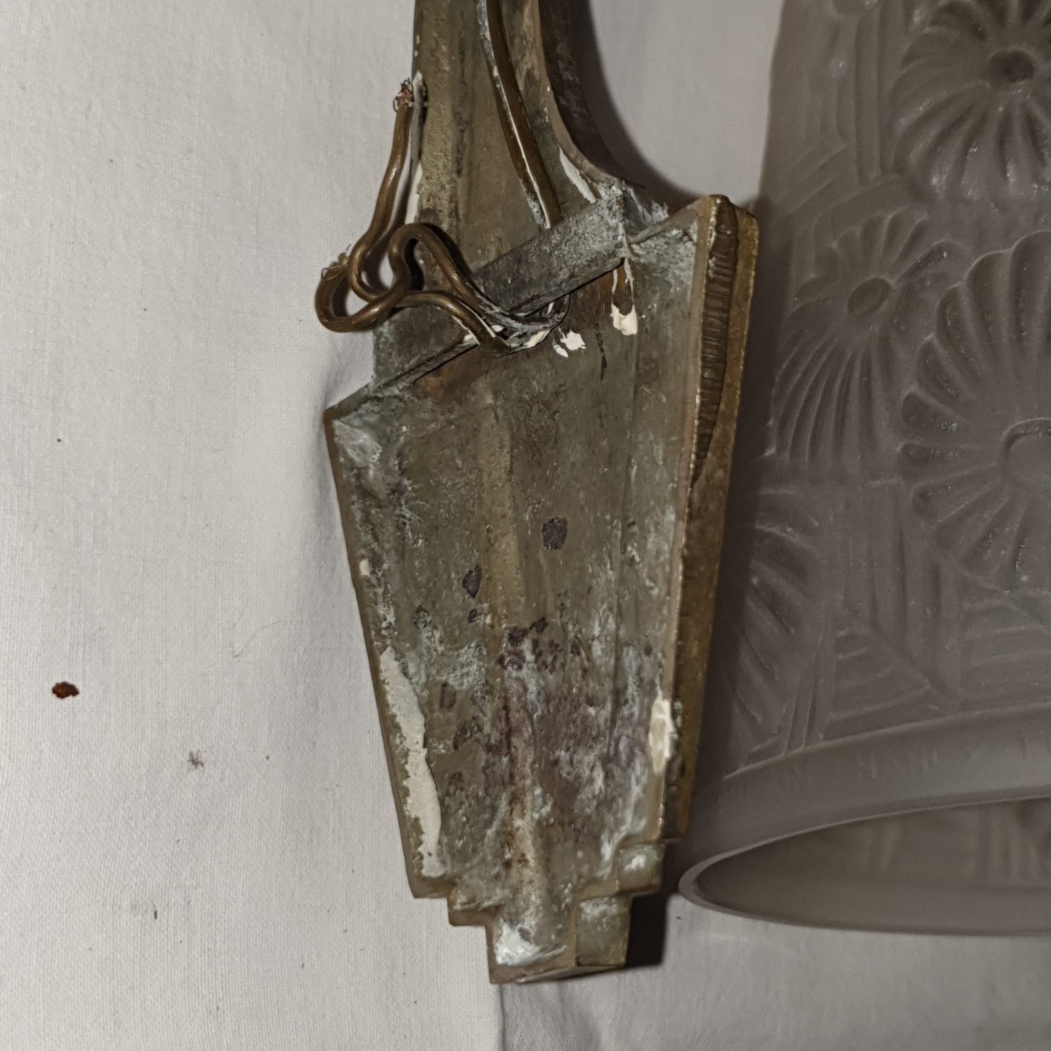 Art Deco wall sconce