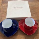Coffee cups/saucers