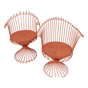 Paire de fauteuils MATÉGOT