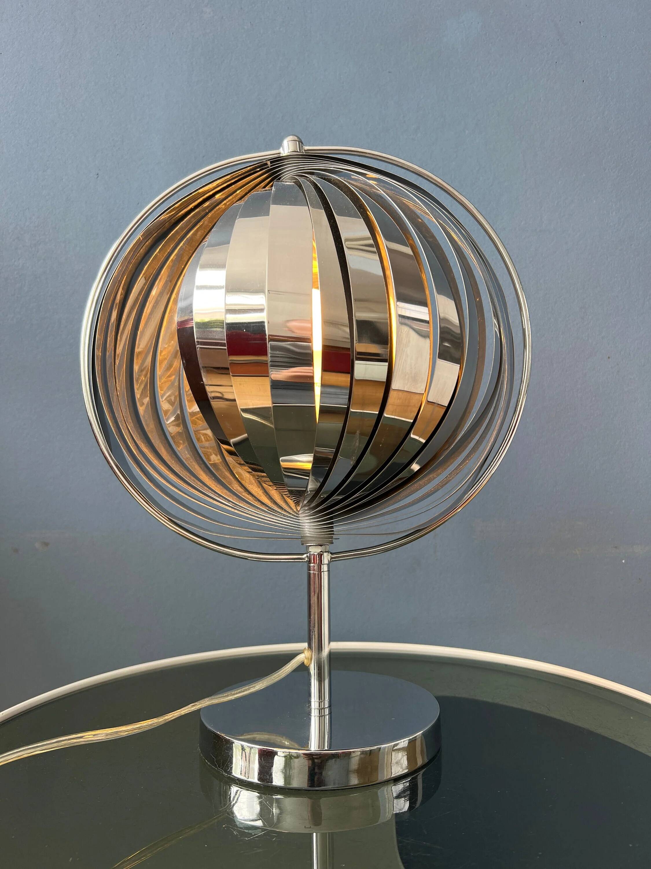 Lampe de table uplighter « Cup » en métal, couleur argent