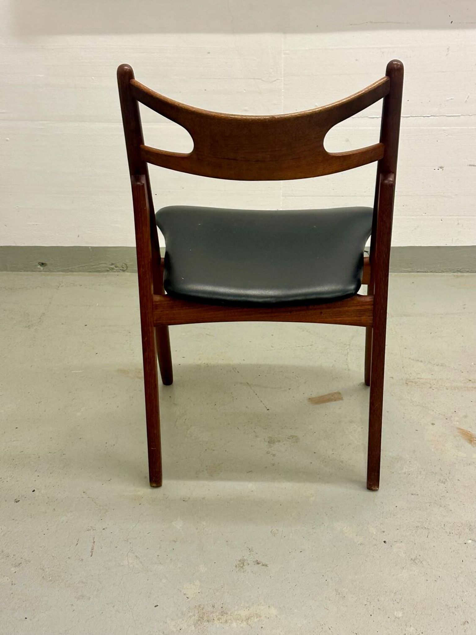 4x Teak Dining Chairs Hans J. Wegner CH29 Sawbuck
