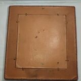 Espejo de pared de cuero. España, 1970s.