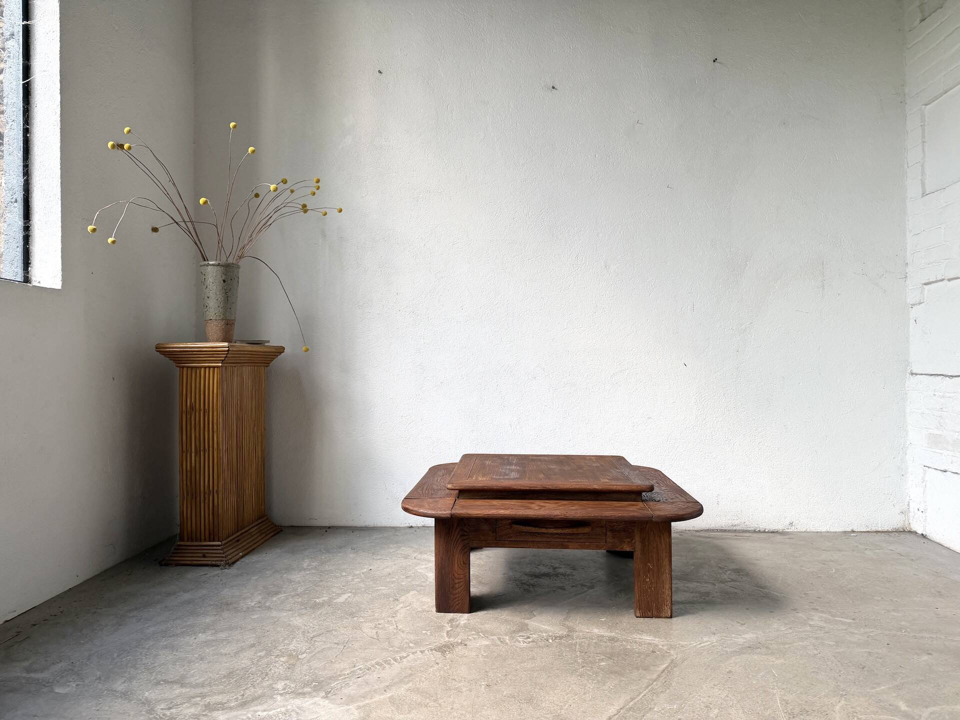 Oak coffee table with a double top