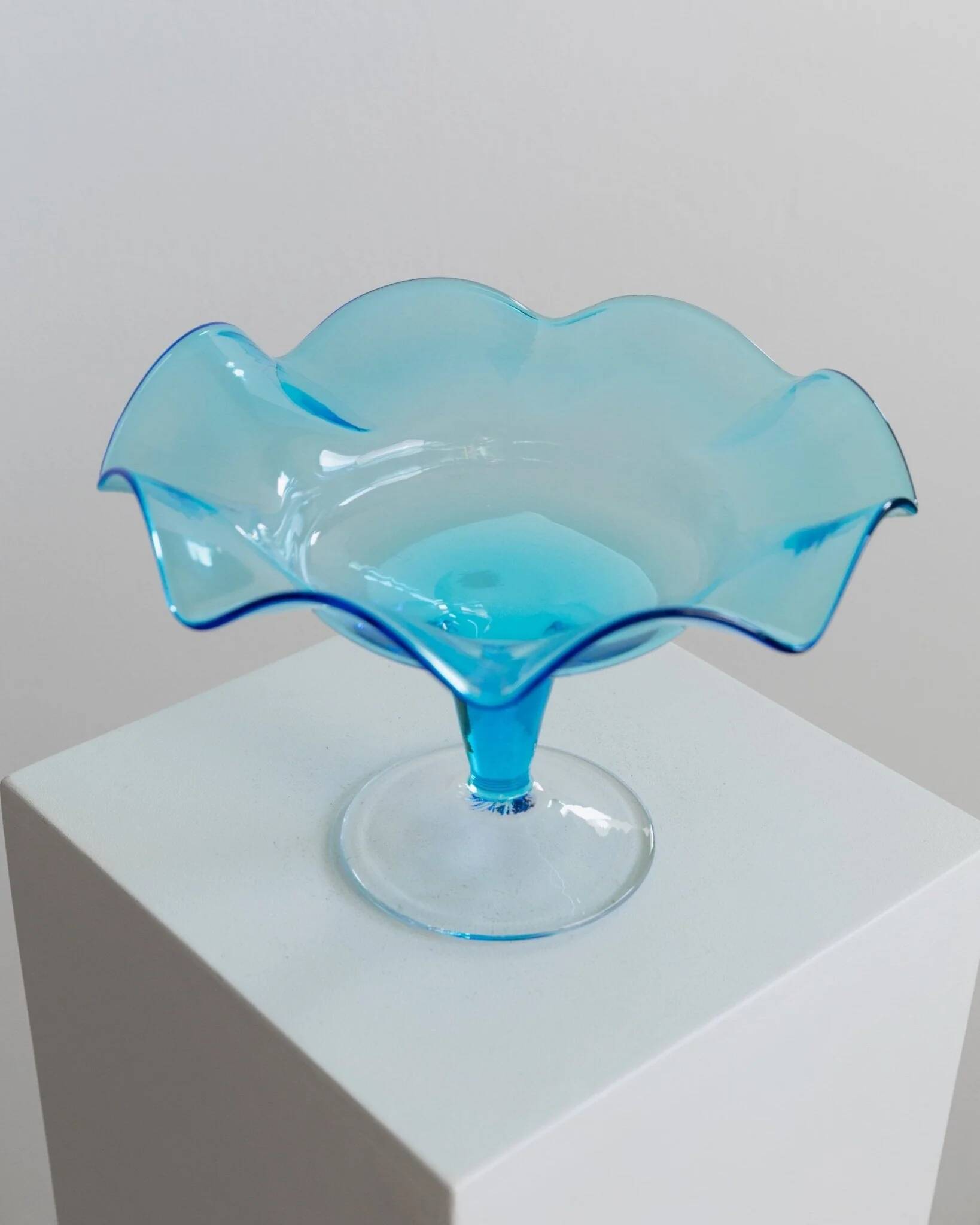 Blue Murano Glass Footed Dessert Bowl, Italy 1980s - Vintage Verre-et-Cristal Art