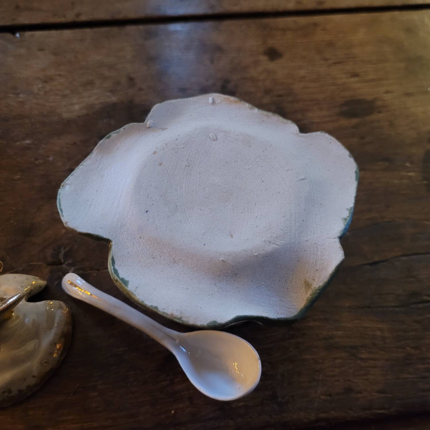 Antique mustard pot porcelain - Cabbage and butterfly - Barbotine 19th century