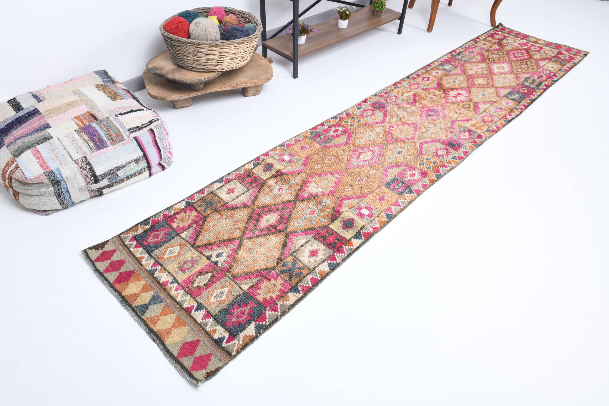 2x12 Narrow Vintage Runner Rug, 76x363Cm