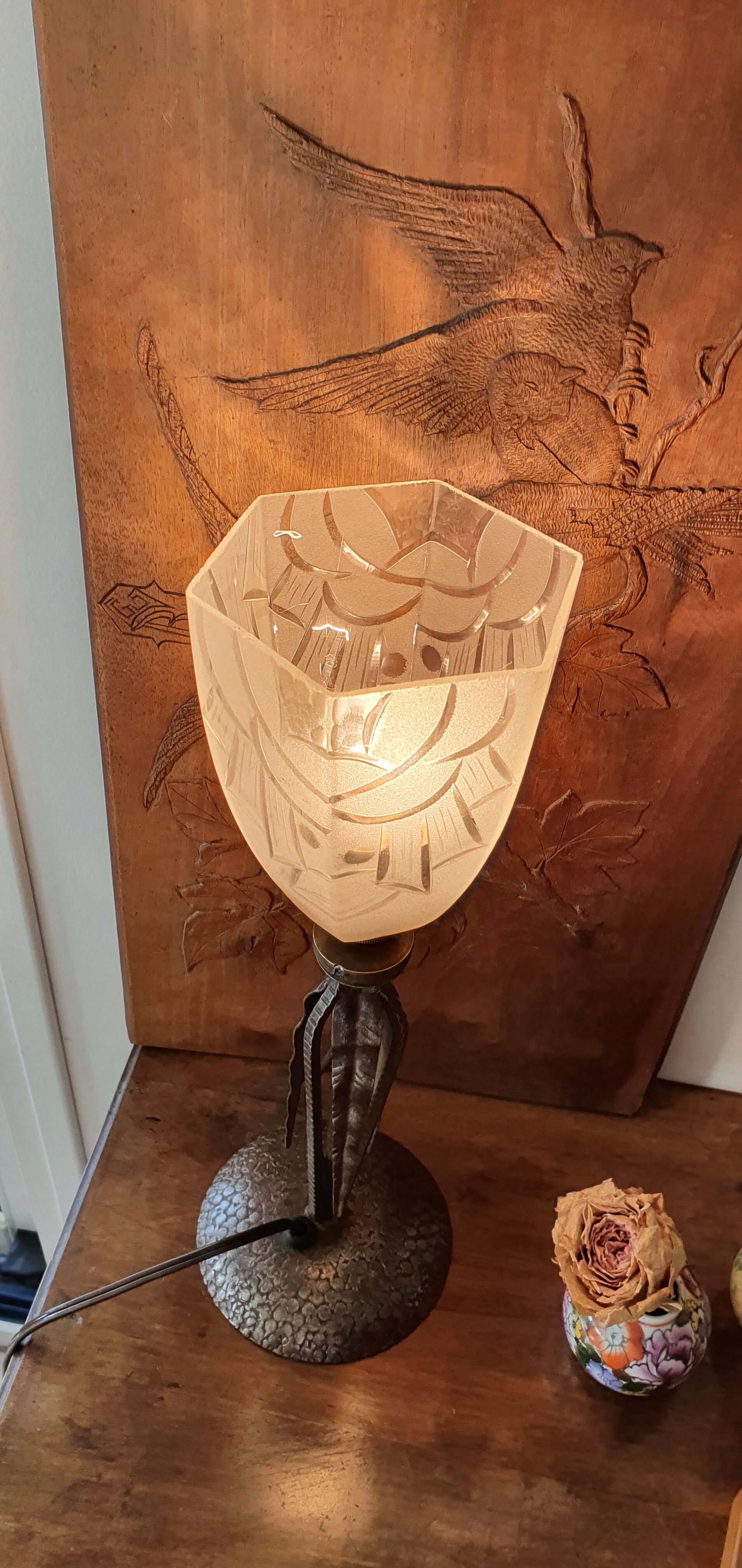 Art deco table lamp