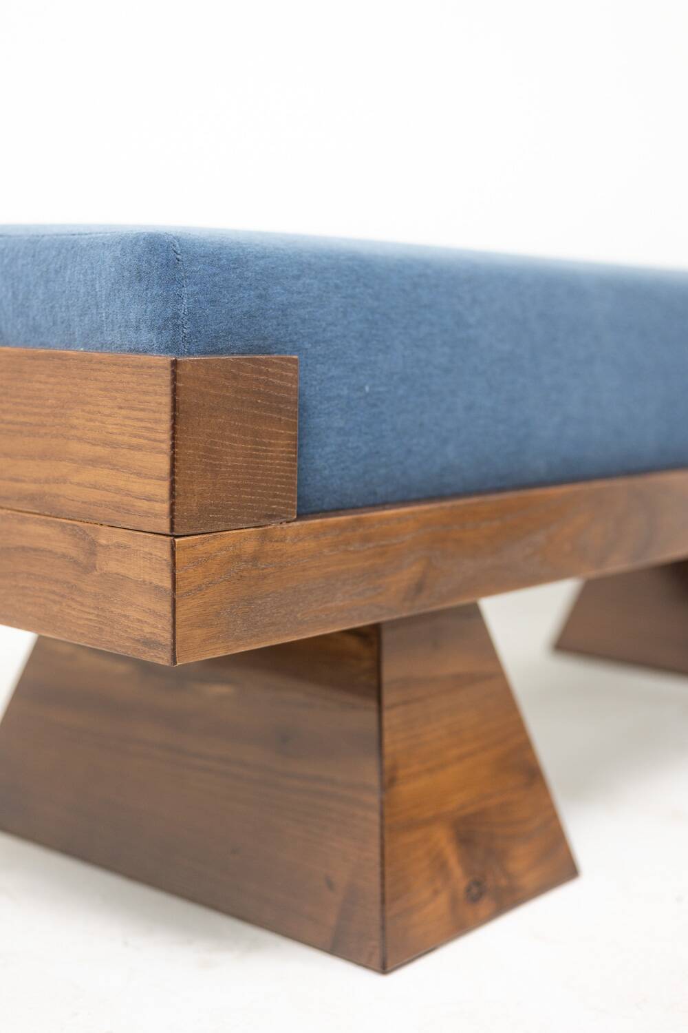 Bench in ash and glacier blue velvet. Contemporary.