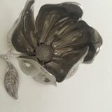 Flower ashtray on chrome stem with 5 removable ashtray petals
