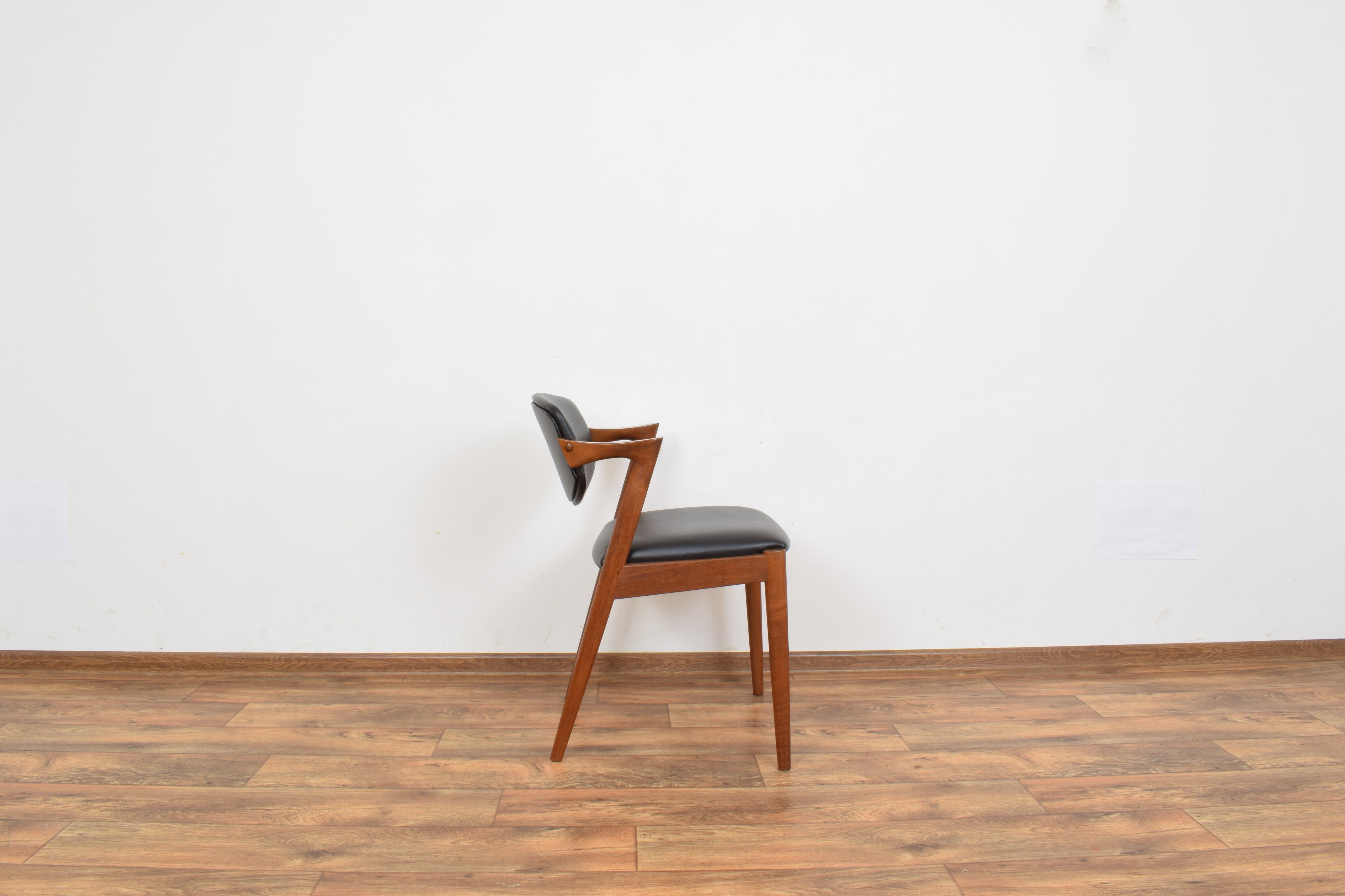 Mid-century danish teak and leather dining chair model 42 by Kai Kristiansen for Schou Andersen, 196