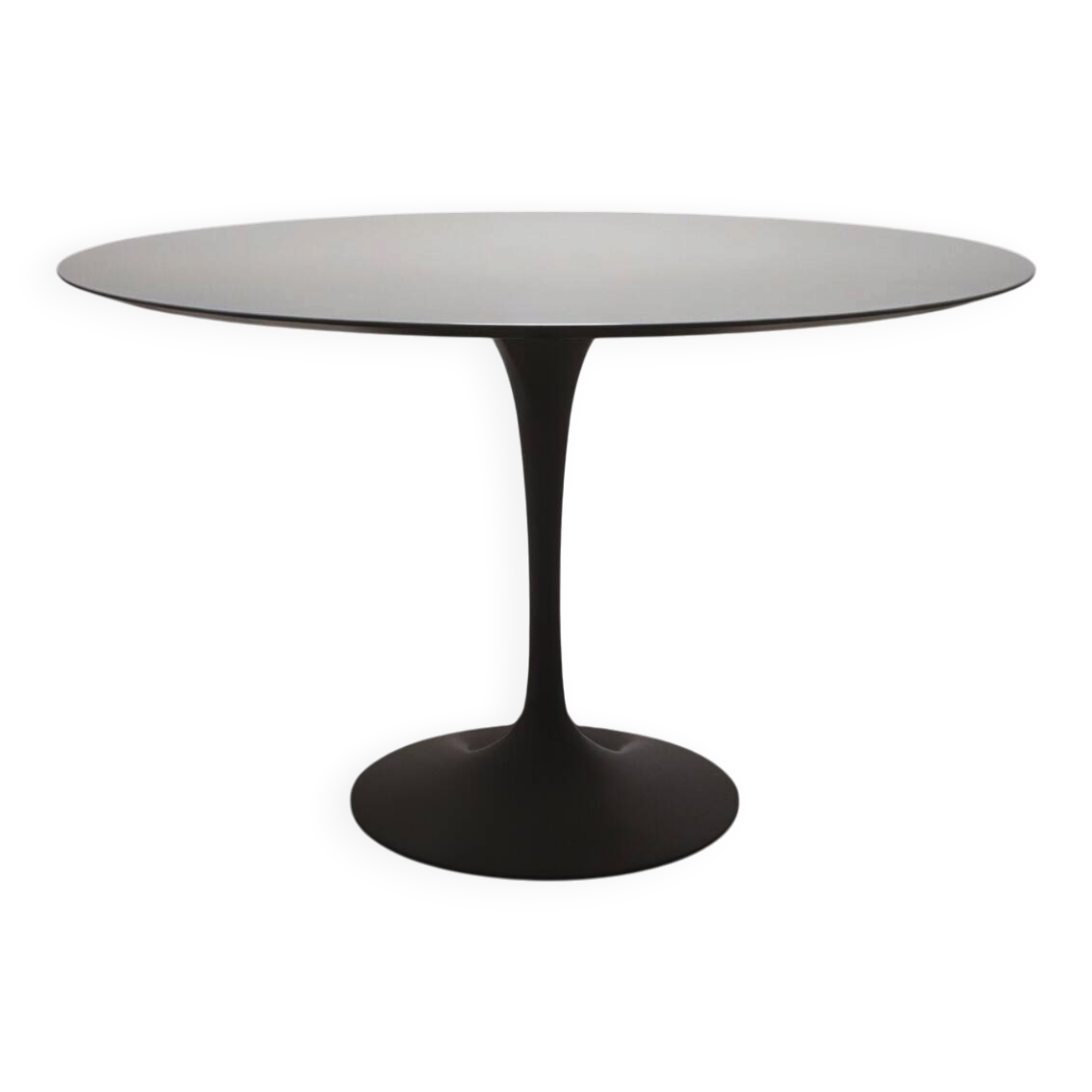 Round marble Tulip dining table by Eero Saarinen, 2000s