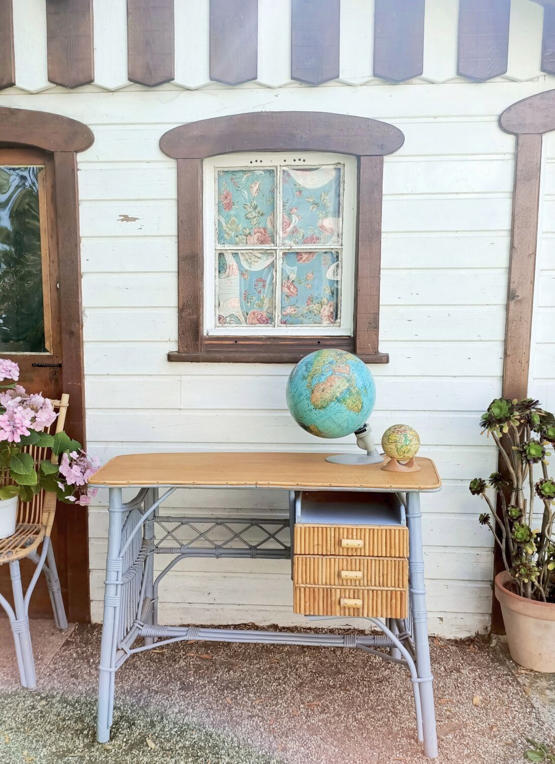Vintage wicker desk