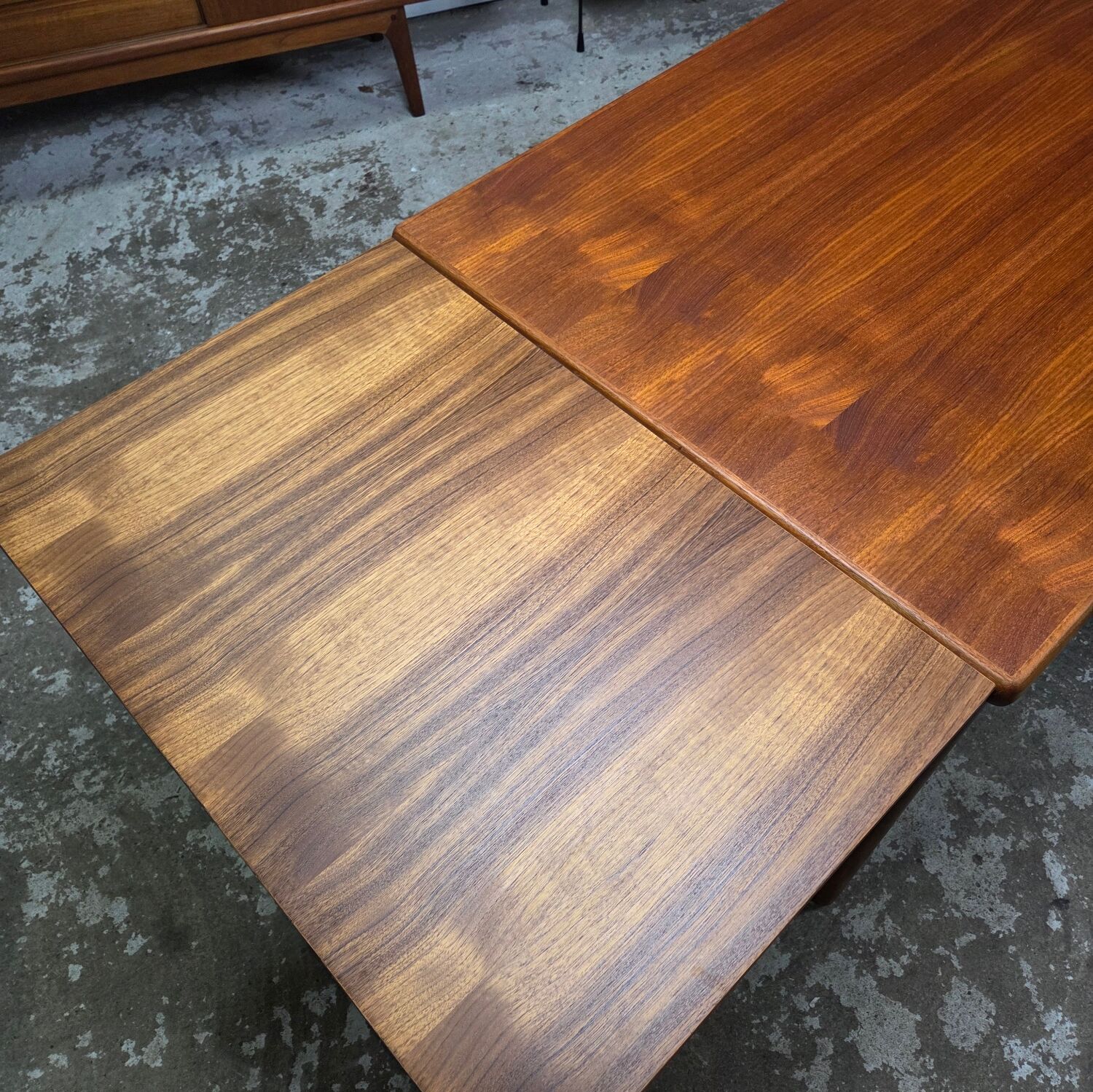 Henning Kjaernulf, Vejle vintage 1960s extendable table