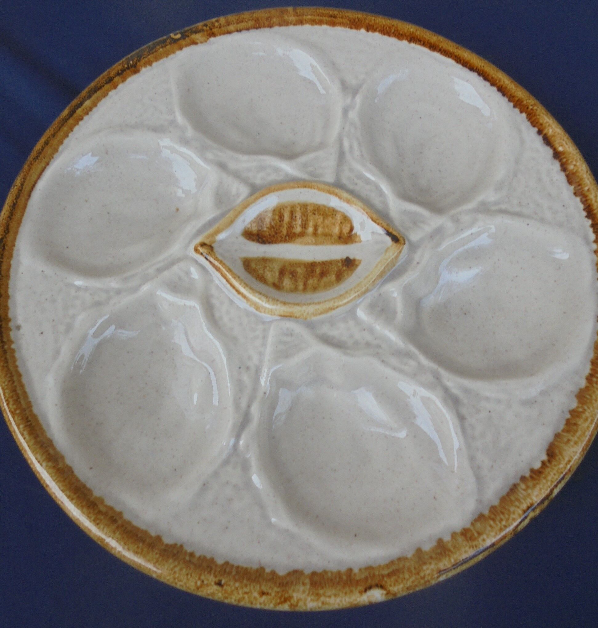 12 Saint Clement oyster plates