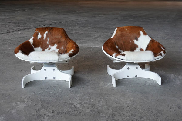 Paire de fauteuils 'Sella 1001' par Joe Colombo pour Comfort, Italie, années 1970.