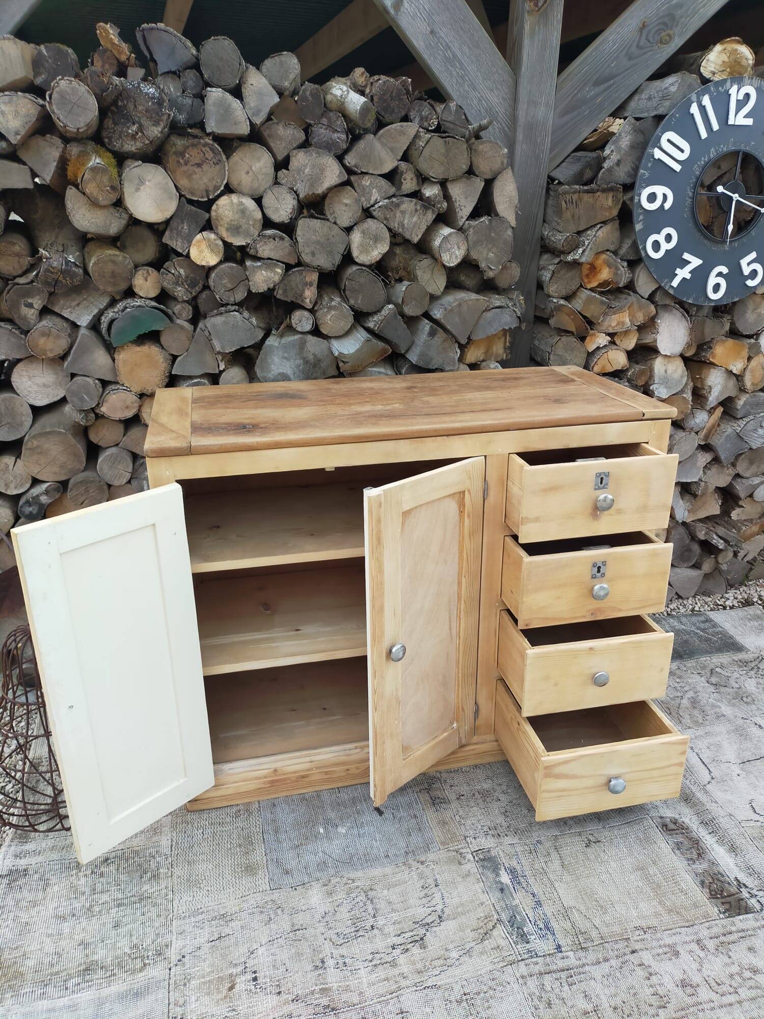 Buffet ancien rénové