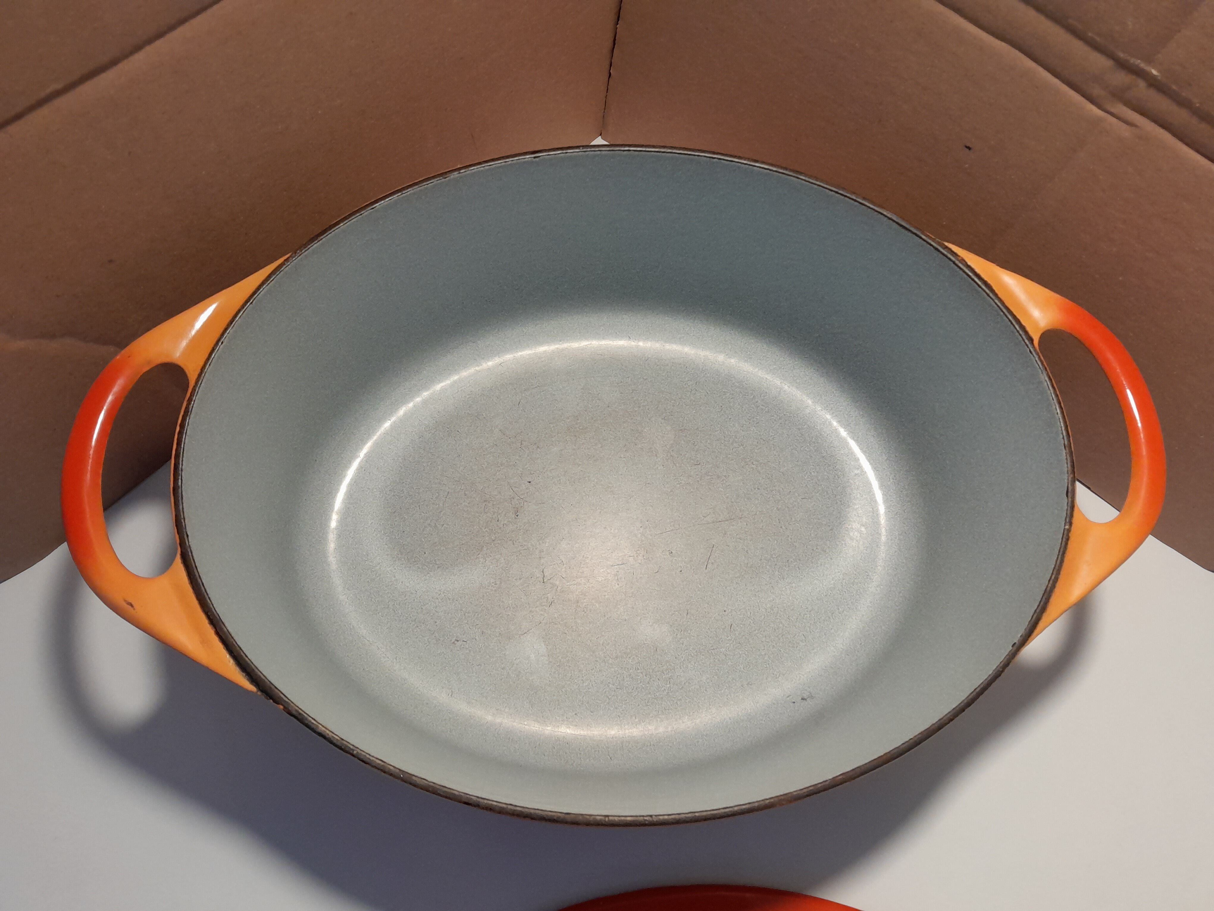 Vintage cast iron casserole orange 38.5 cm