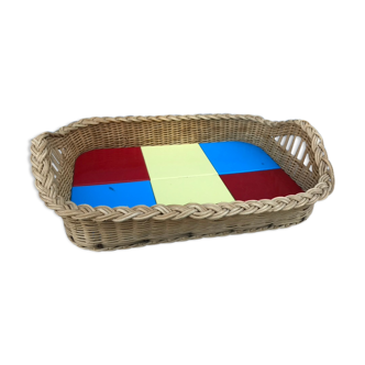 Corbeille rotin et carreaux de couleur, vintage 1960/70