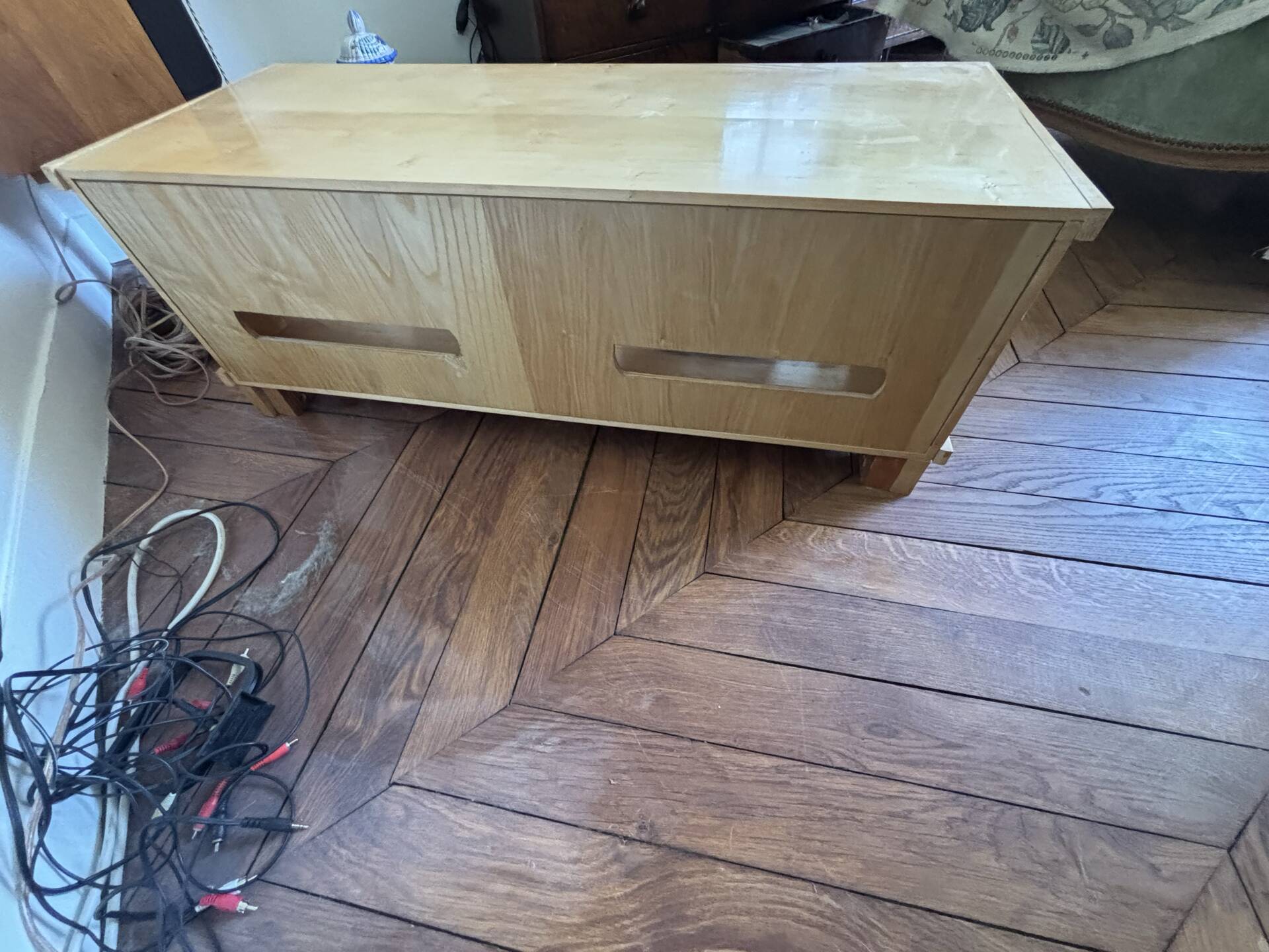 Solid sycamore hi-fi furniture in Art Deco style