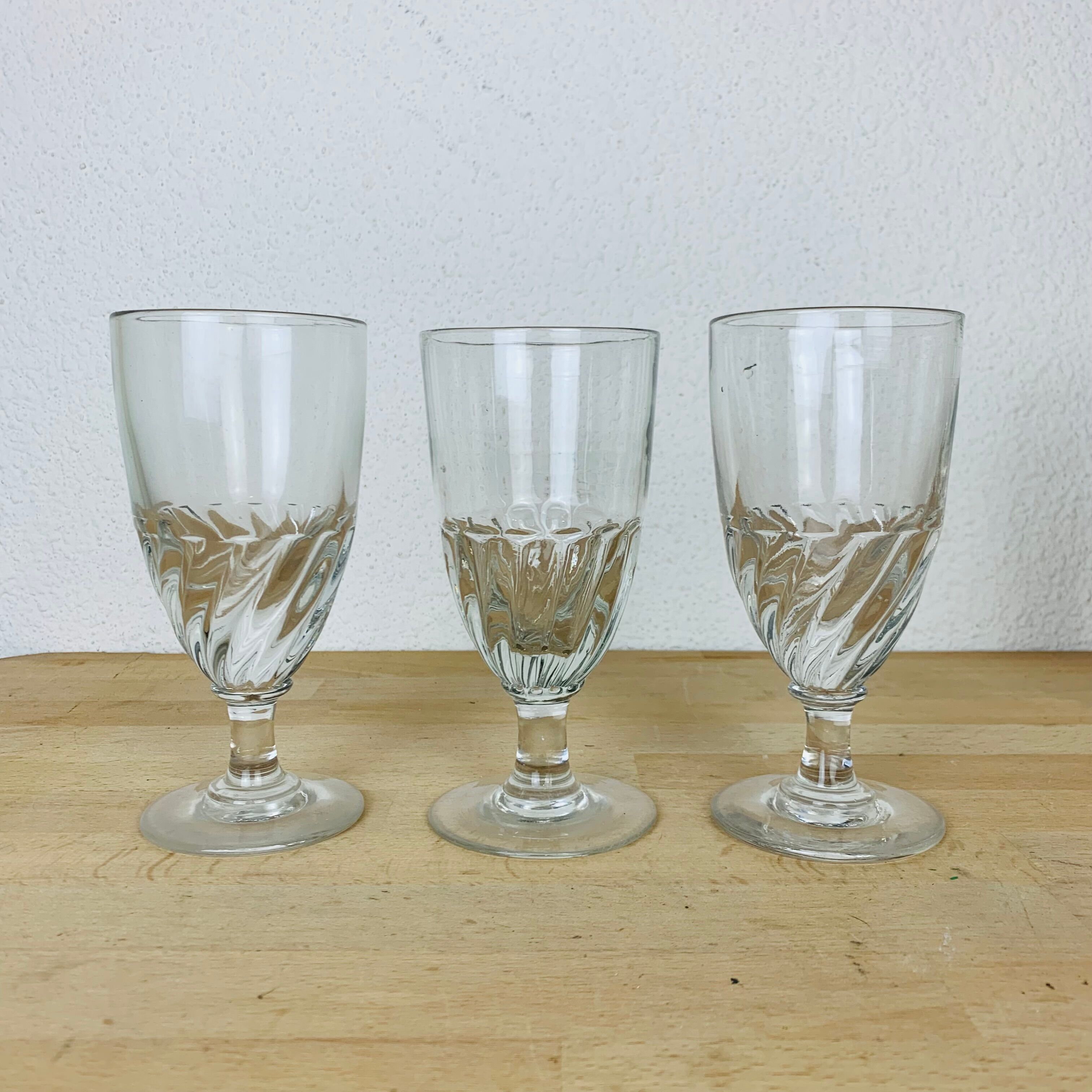 10 artisanal absinthe glasses