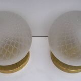 Paire de lampes de table boule en laiton et verre de Murano, style italien moderne du milieu du siècle