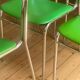Série de 8 chaises Souvignet en chrome et skaï vert