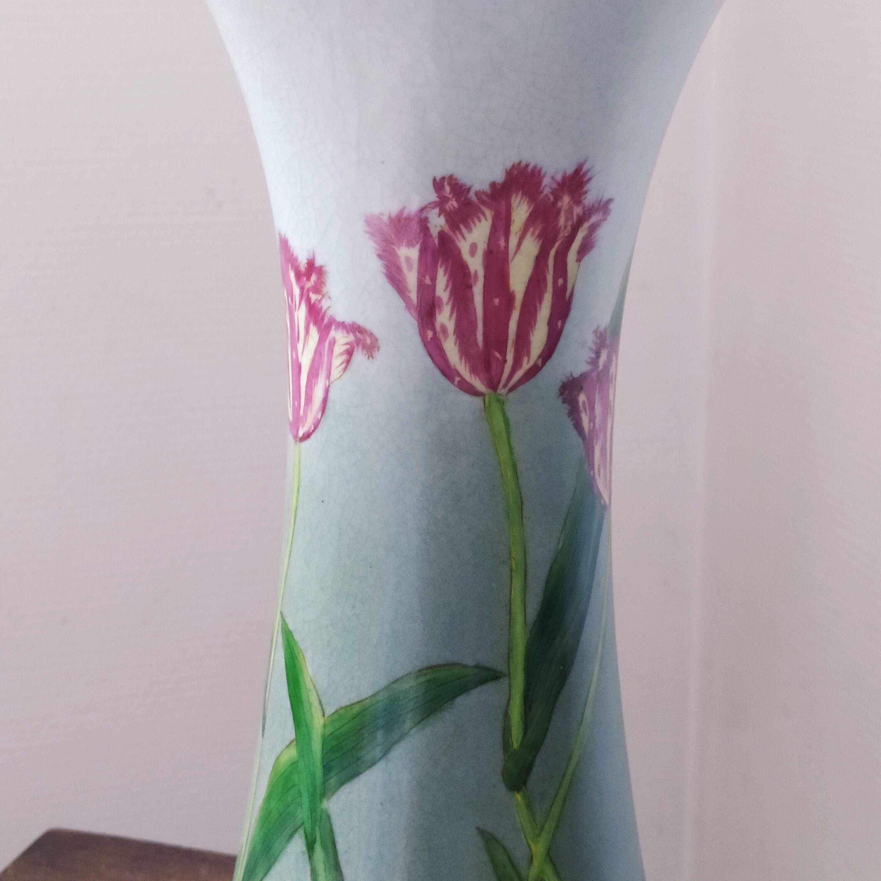 Art Nouveau glazed ceramic vase with Tulip decoration from the Sphère house