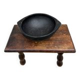 Ancient bowl, ethnic pottery in Colombian La Chamba ceramic.