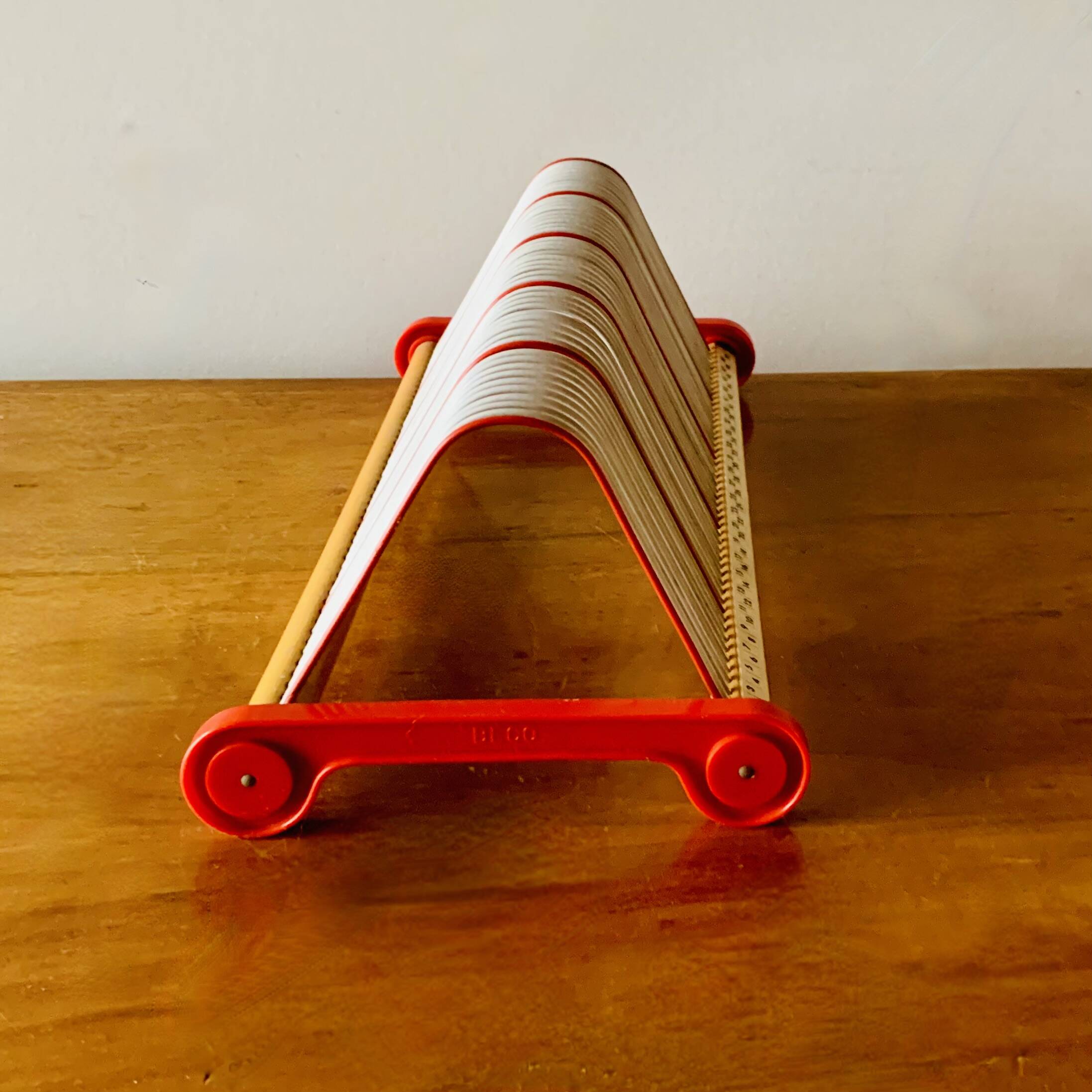Vintage bec0 record holder for 50 vinyls