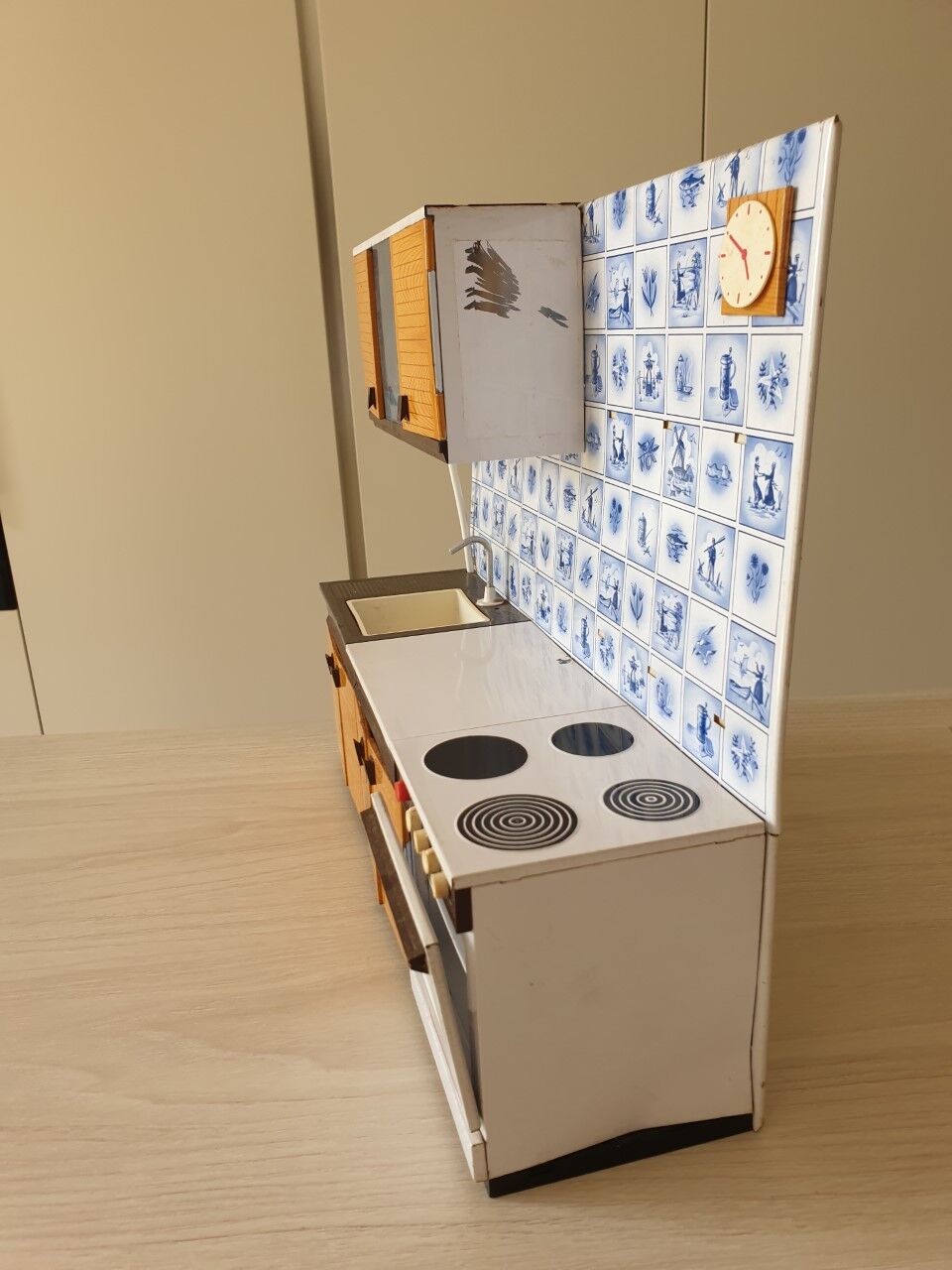 70s sheet metal doll kitchen