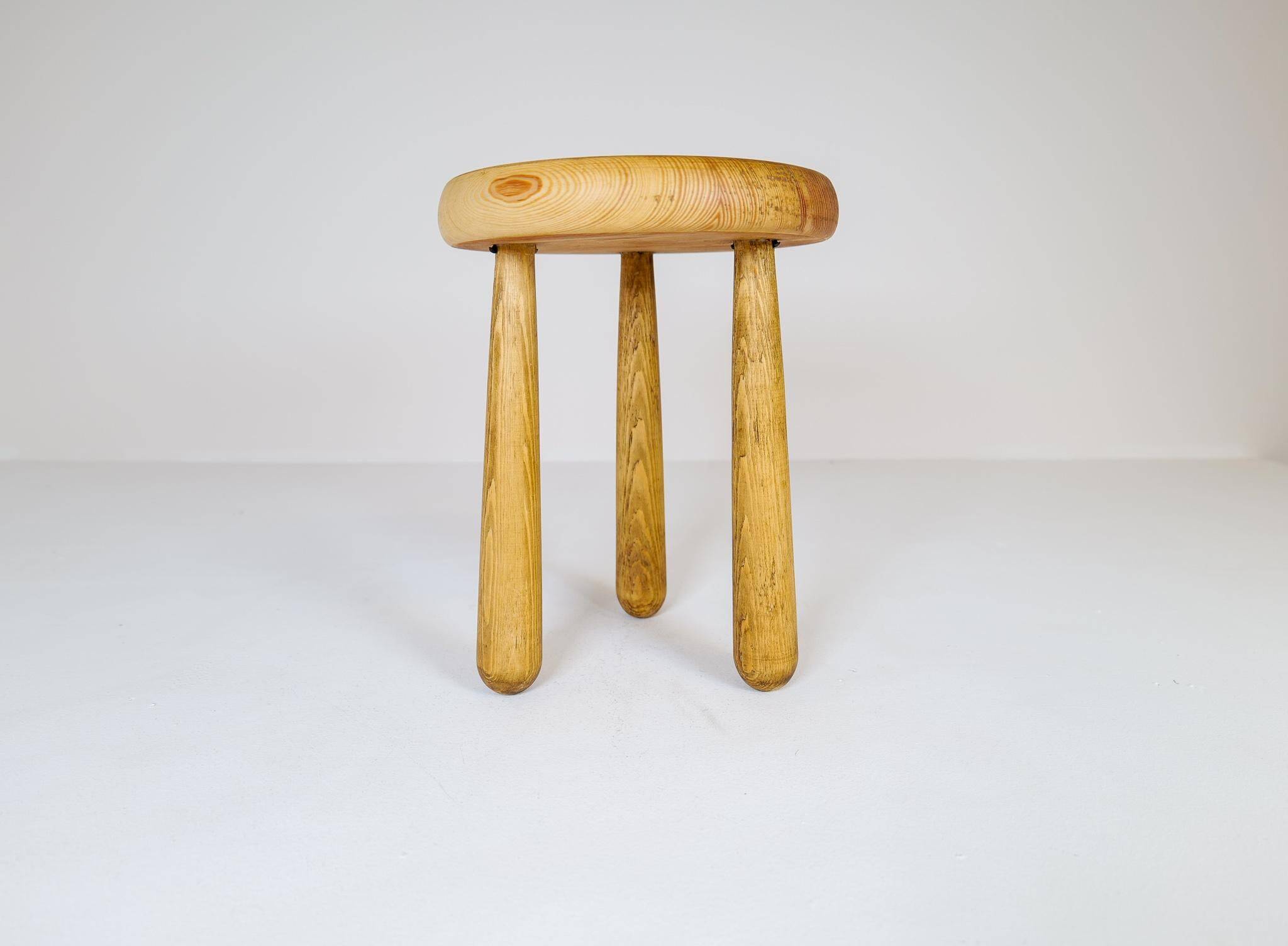 Modern Scandinavian Sculptural Stool, Pine, Sweden, 1970s