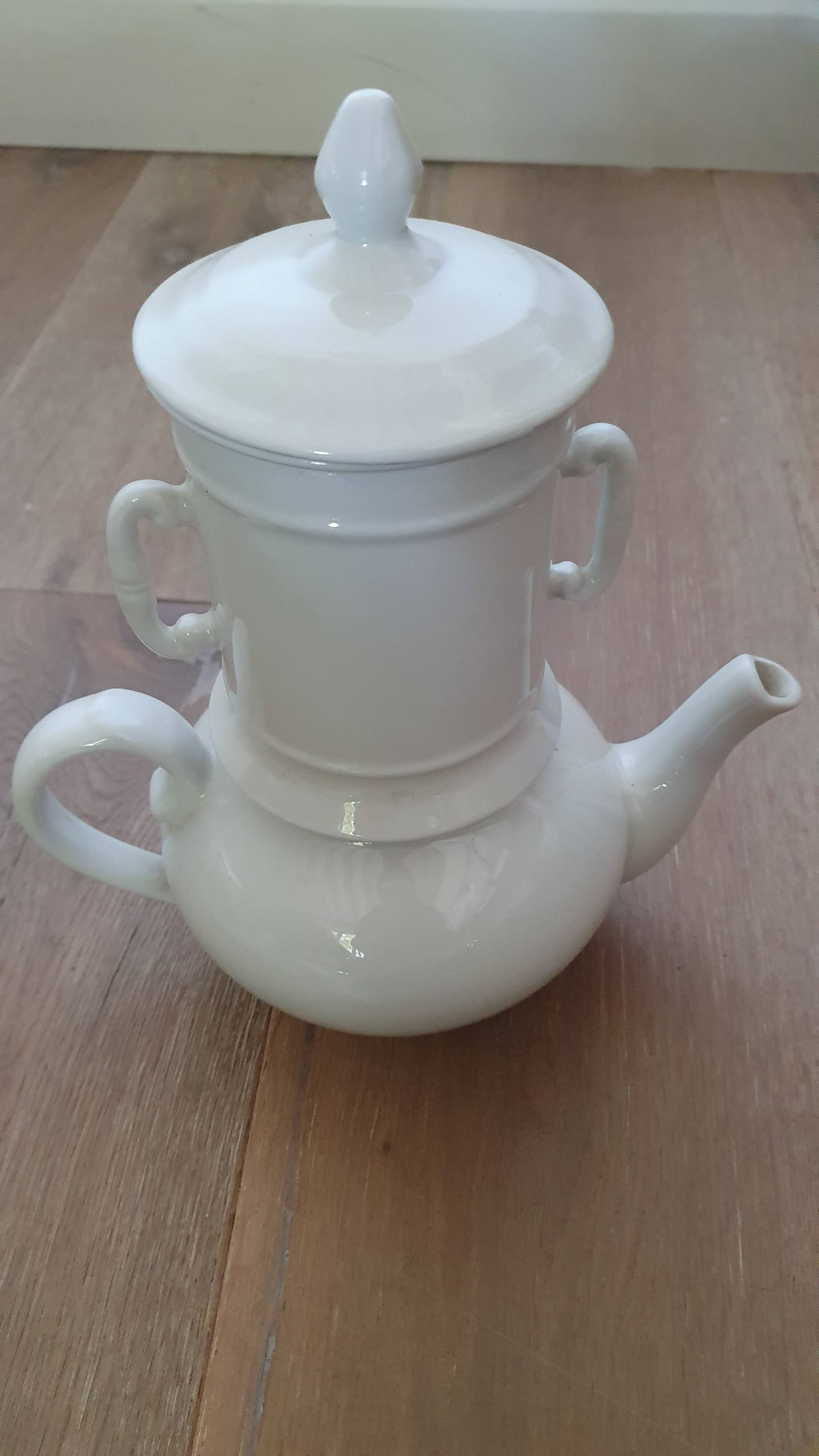Porcelain coffee maker with filter and diffuser Apilco