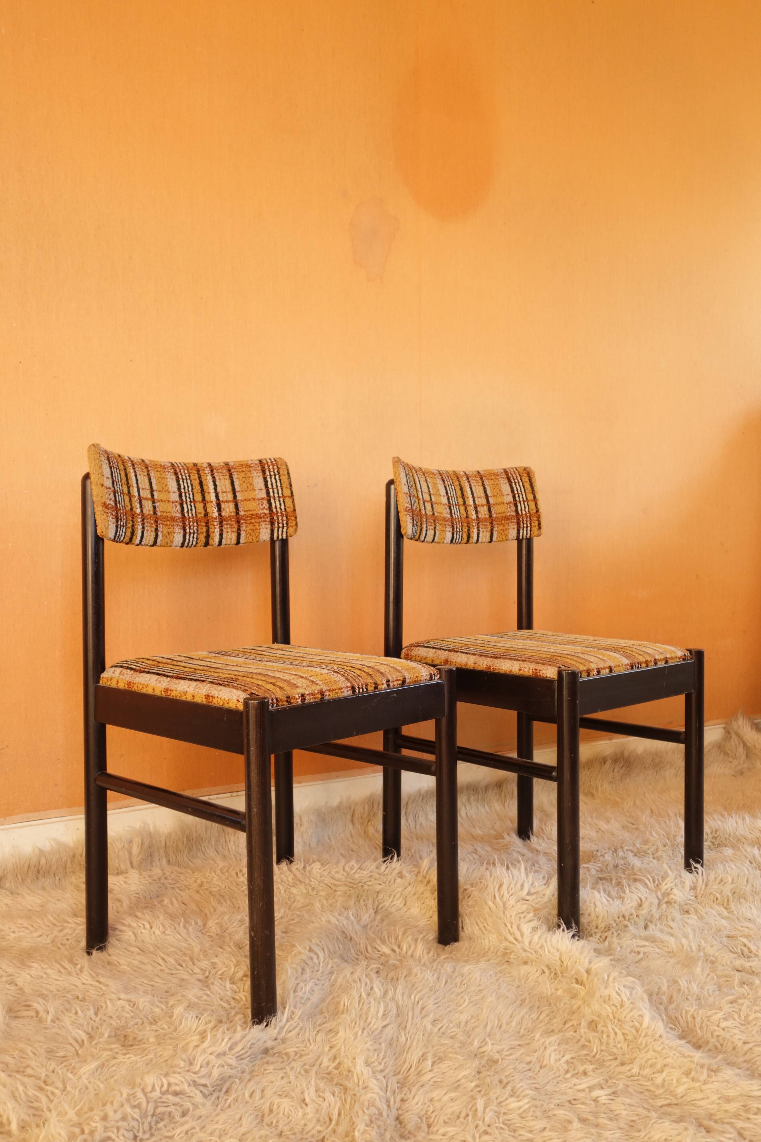 Vintage modernist chairs from the 50s -