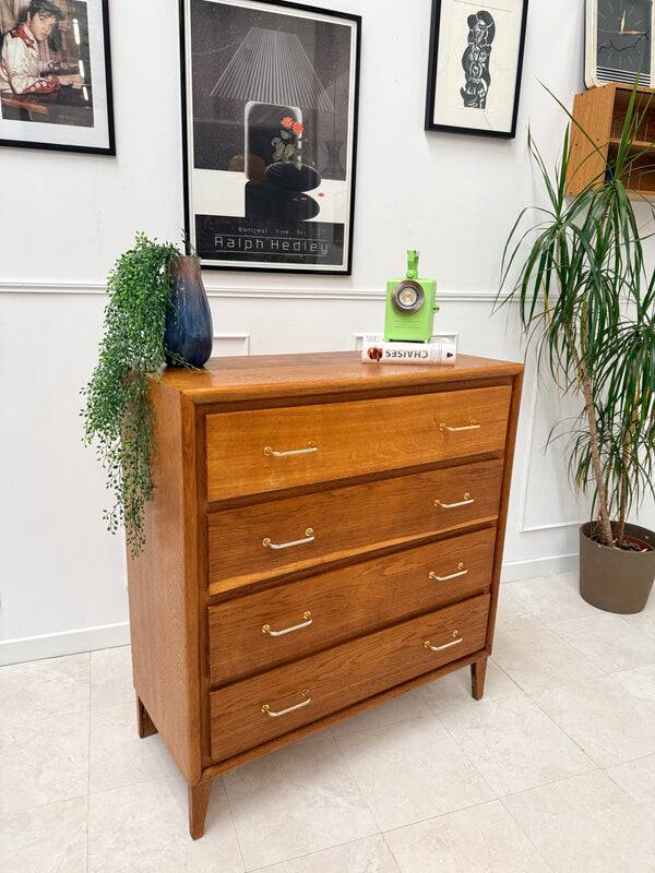 Vintage chest of drawers with tapered legs
