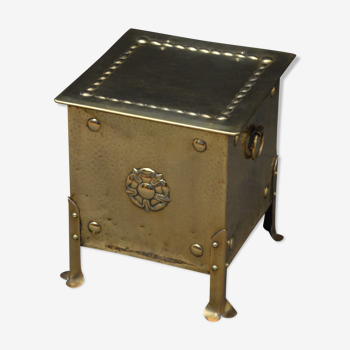 Arts and crafts brass coal bucket