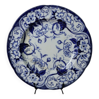 Creil & Montereau round dish 'Flora' model 31cm