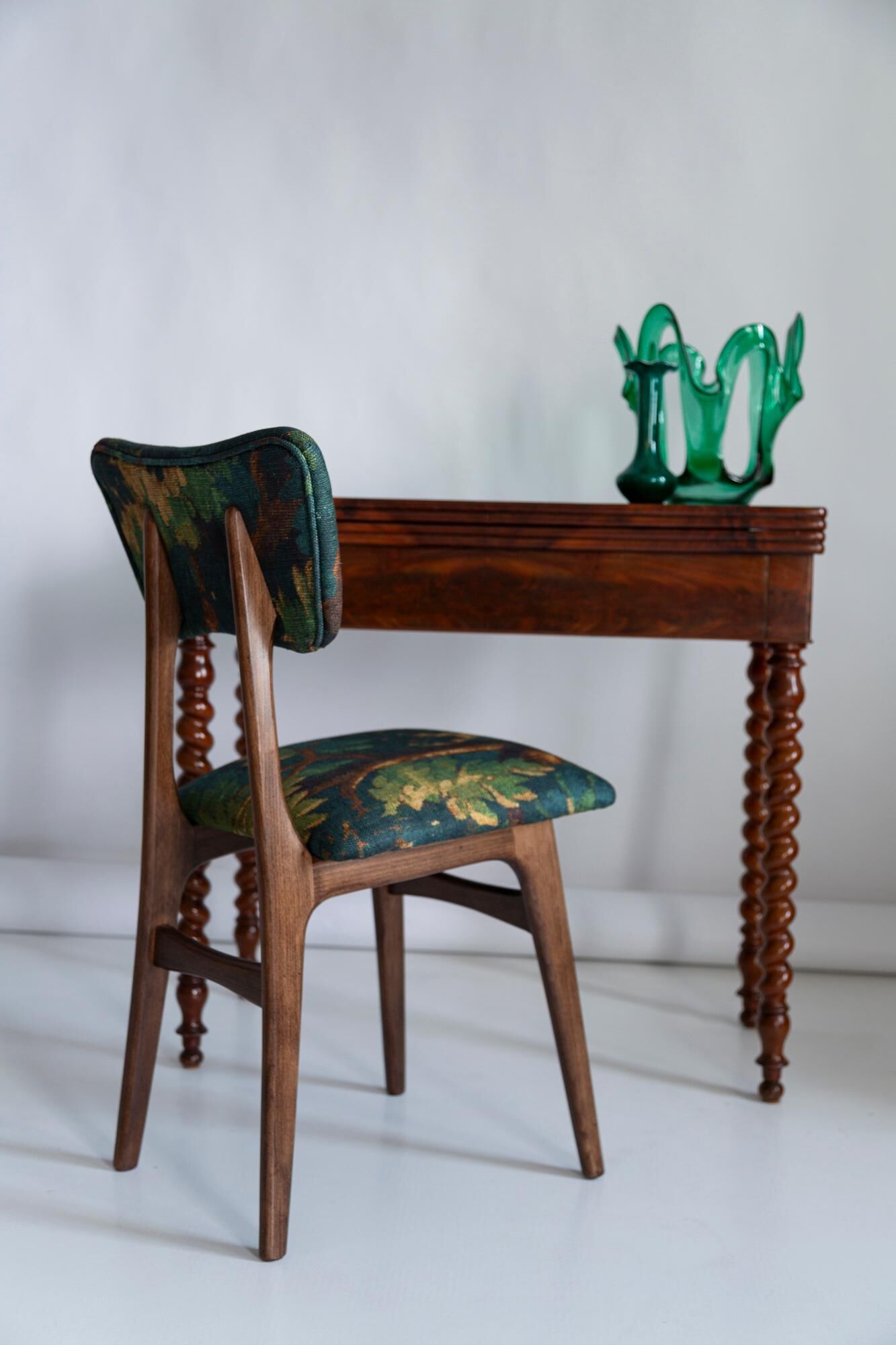 Mid-century butterfly chair, Schwarzwald linen by Dedar, dark wood, Europe, 1960s
